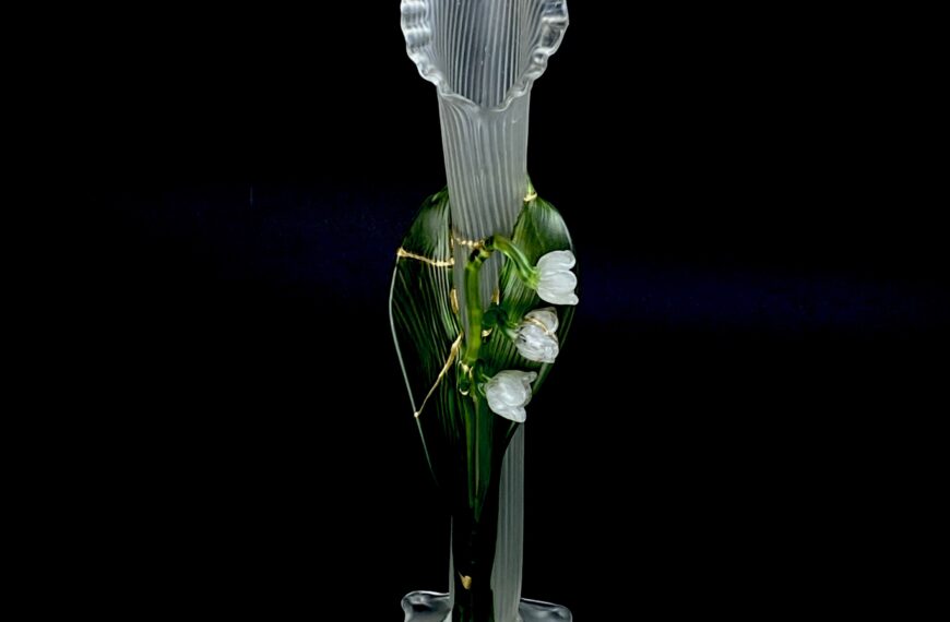 Jugendstil-Vase aus Glas & kintsugi